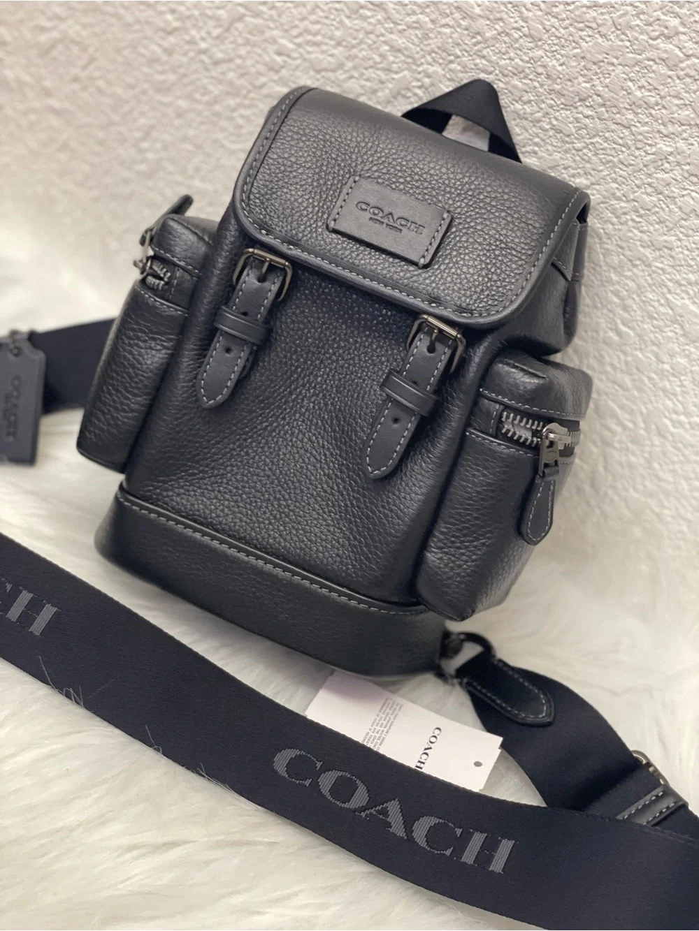 NWT Coach Sprint Sling Pack Leather CBF63 in Black